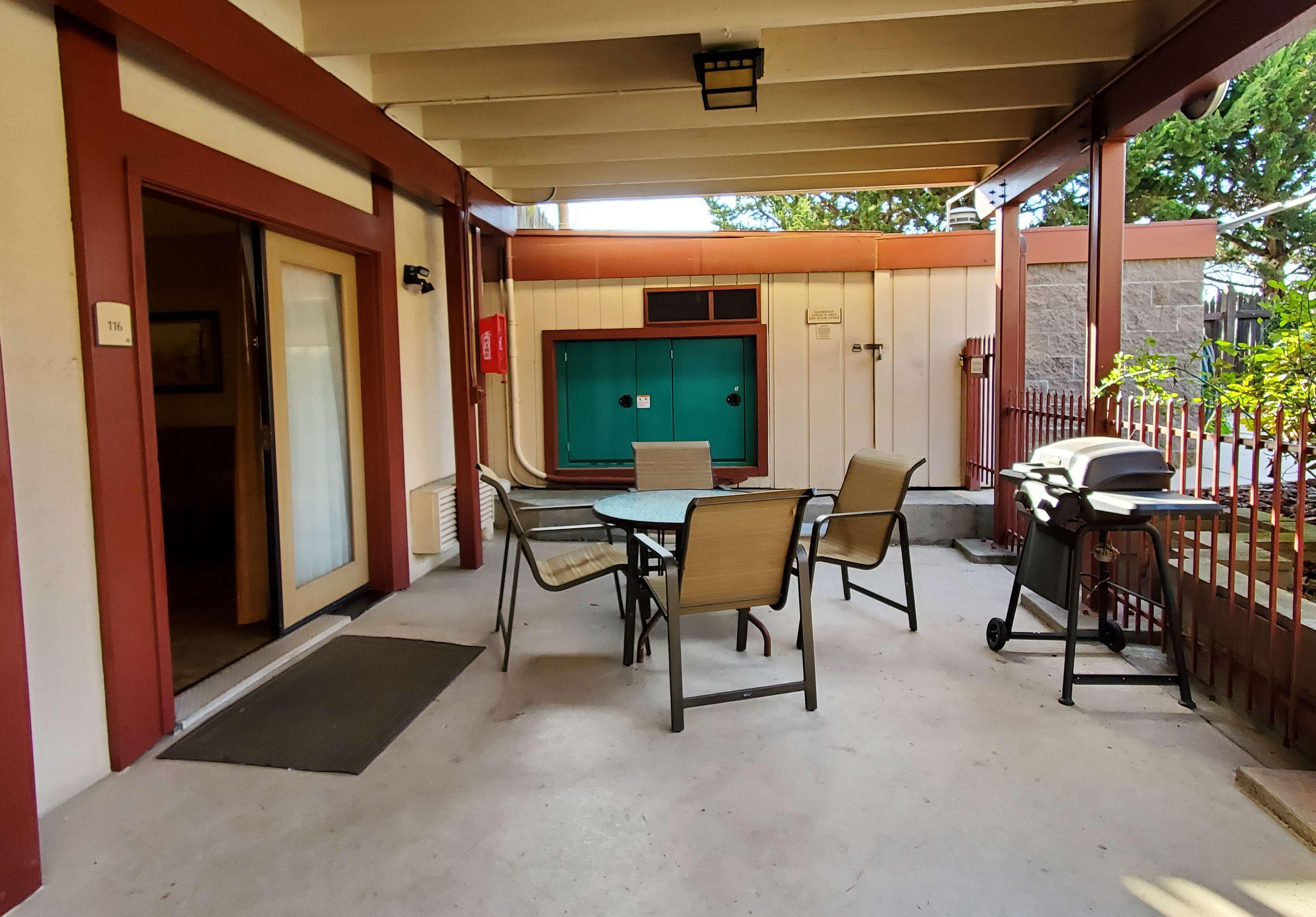 Best Western Plus Humboldt House Inn Garberville Exterior photo