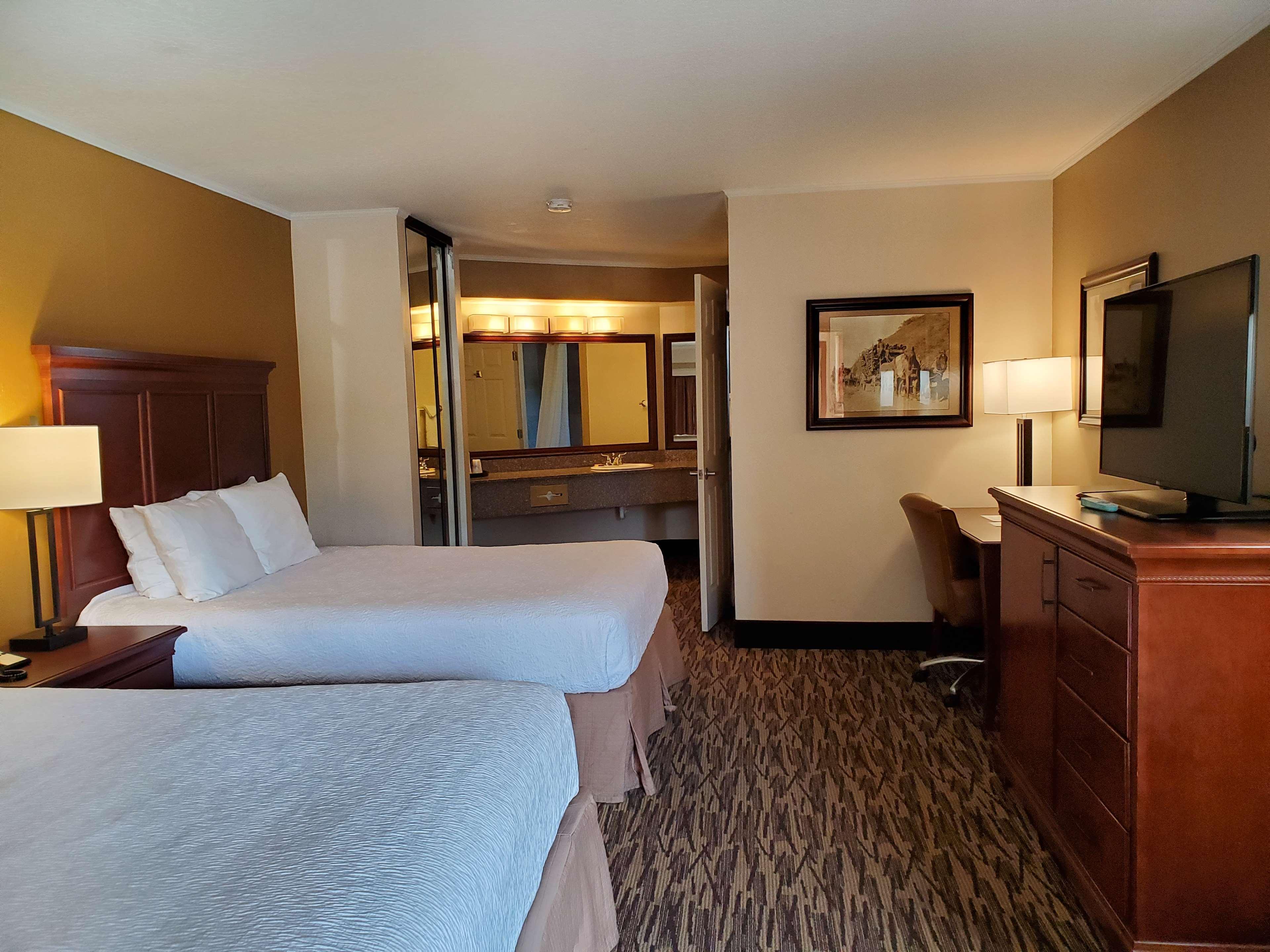 Best Western Plus Humboldt House Inn Garberville Exterior photo